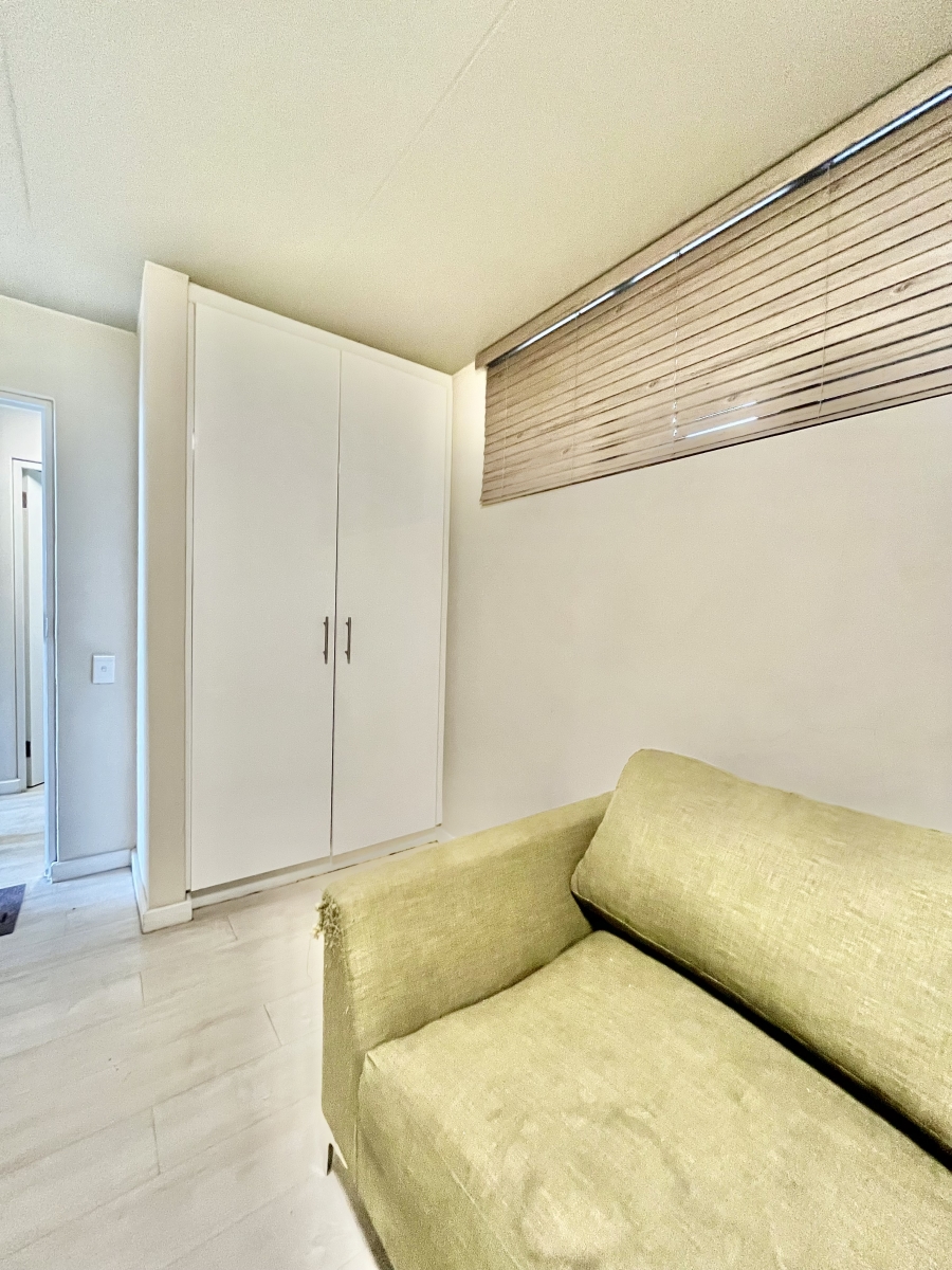 2 Bedroom Property for Sale in Observatory Western Cape